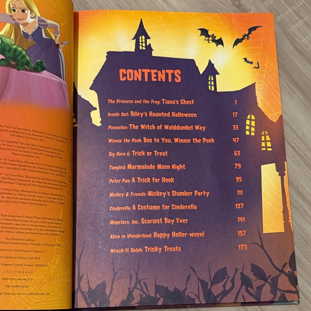 Disney 5-Minute Halloween Stories Book - Picture 3 of 3
